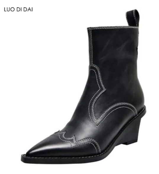 2019 г. новые осенние женские ботильоны ботинки на танкетке с вышивкой кожаные