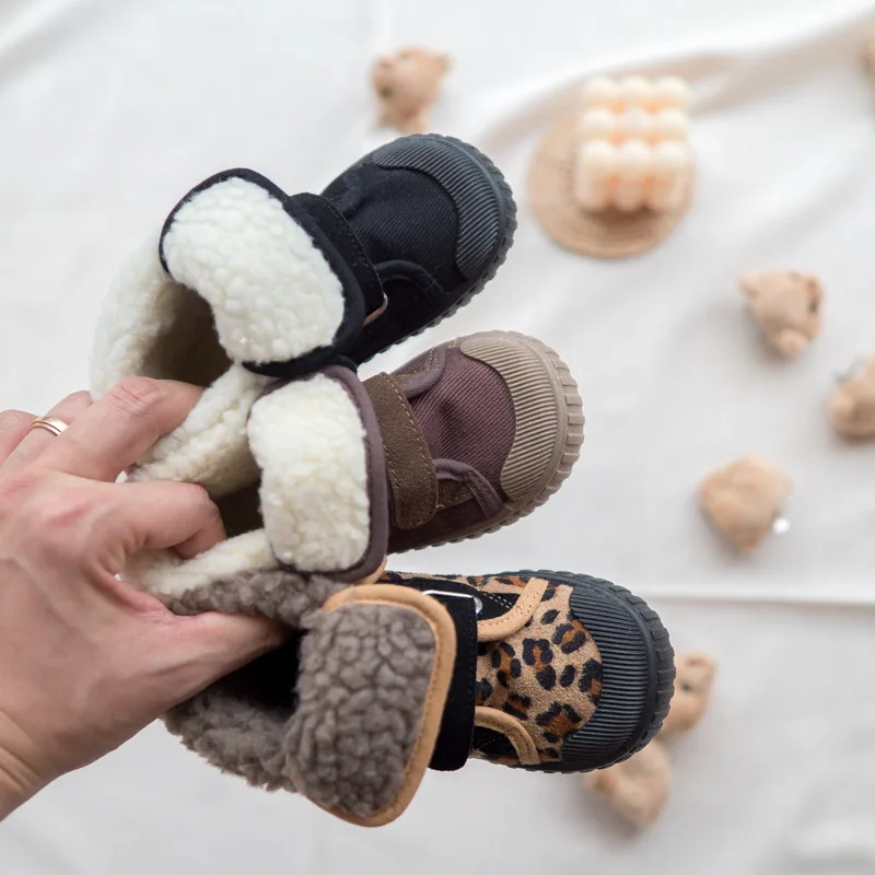 Зимние удобные мягкие детские ботинки для мальчиков модные высокие кроссовки с