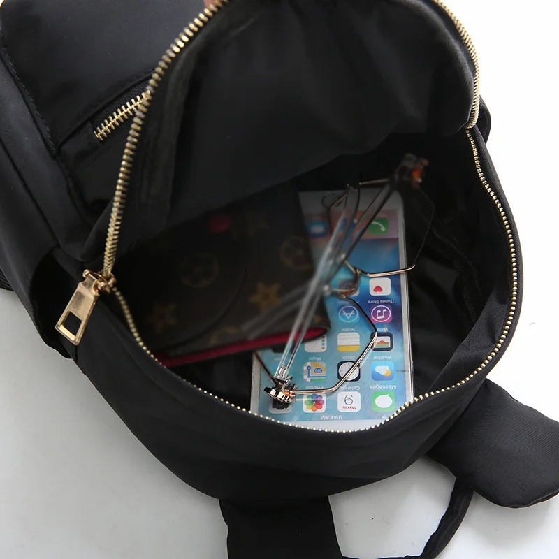 

2020 Disney Children's Backpack Cute Mickey Mouse Women Bags Minnie Mouse Boy Girl Travel Schoolbags Birthday Gifts
