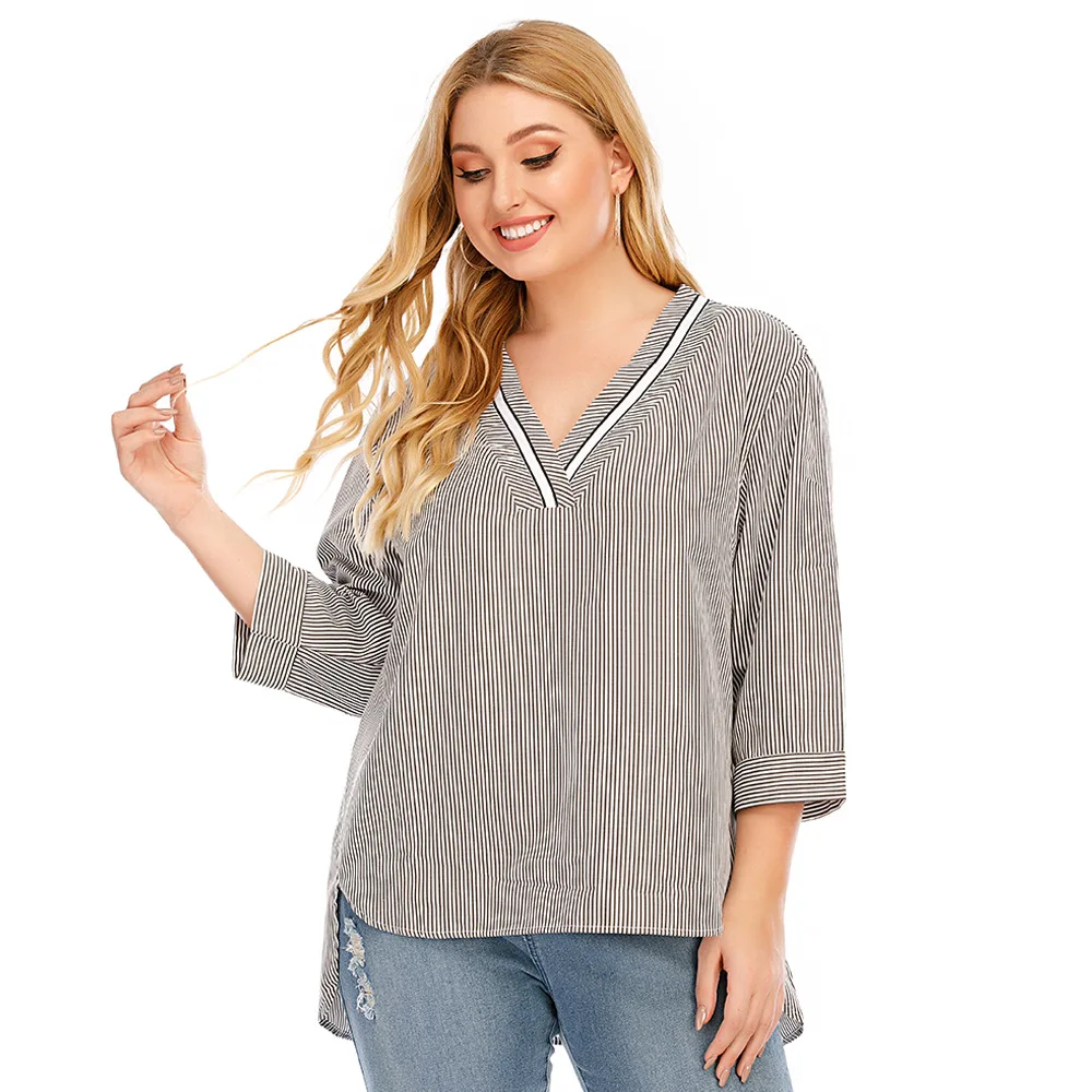 Рисунок 6 - Женская футболка с длинным рукавом