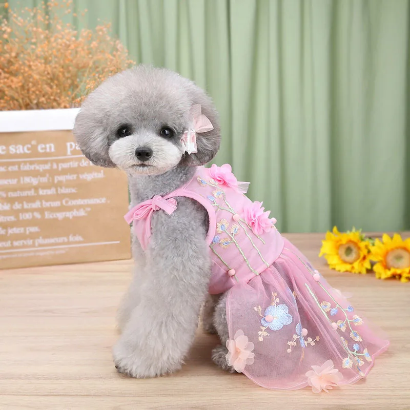 

Embroidery Lace Dog Dress Puppy Pet Tutu Suspender Princess Dress Cute Fashion Lace Flower Luxury Dogs Wedding Dress Wholesale