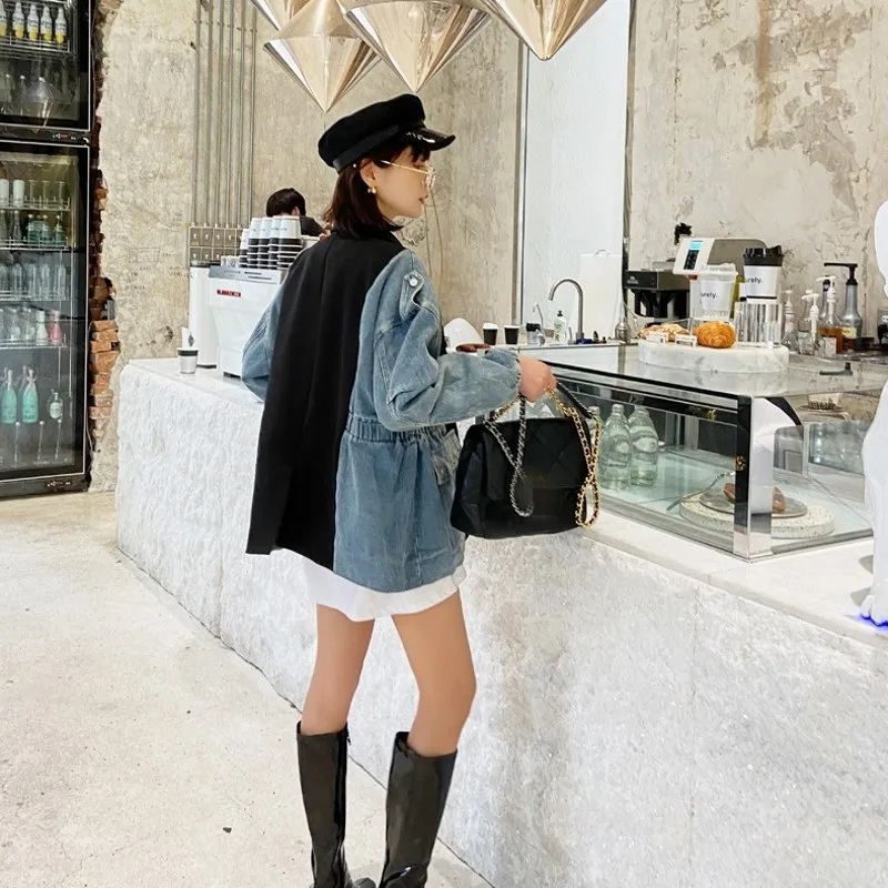 

2021 Spring Autumn New Loose Jeans Jacket Spliced Casual Fashion Vintage Womens Outerwear Single Breasted V-Neck Pockets Coat