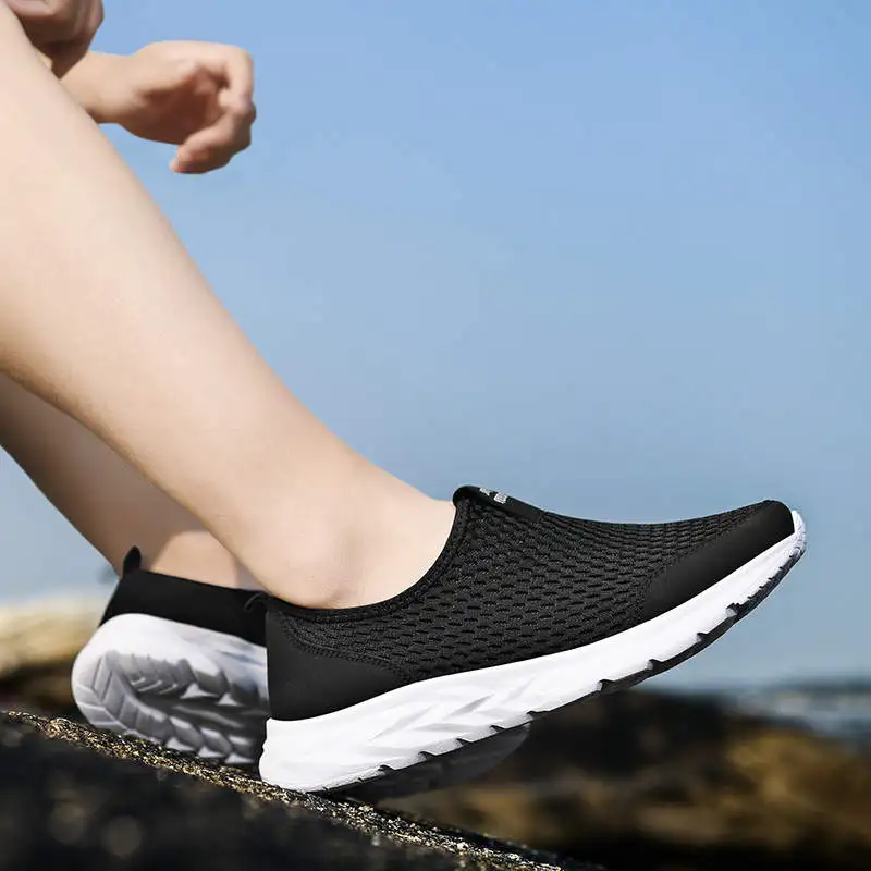 

Plateform Men's High Top Sneakers Designer Luxury 2021 Vulcanize Shoes Without Heels Luxury Shoe Soft Outsole Basket Net Tennis