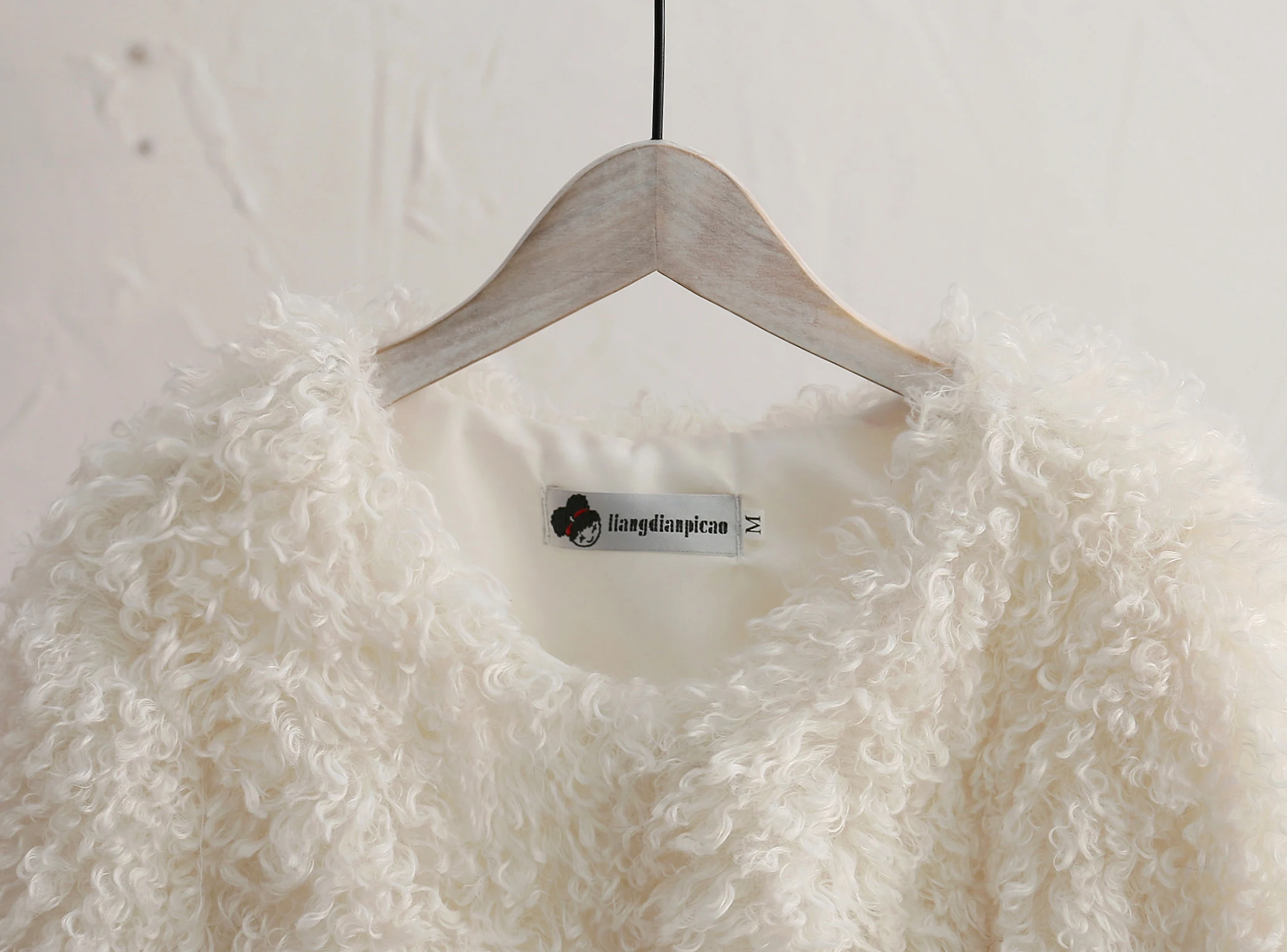 2019 однотонные зимние искусственные меховые пальто из овечьей шерсти женские