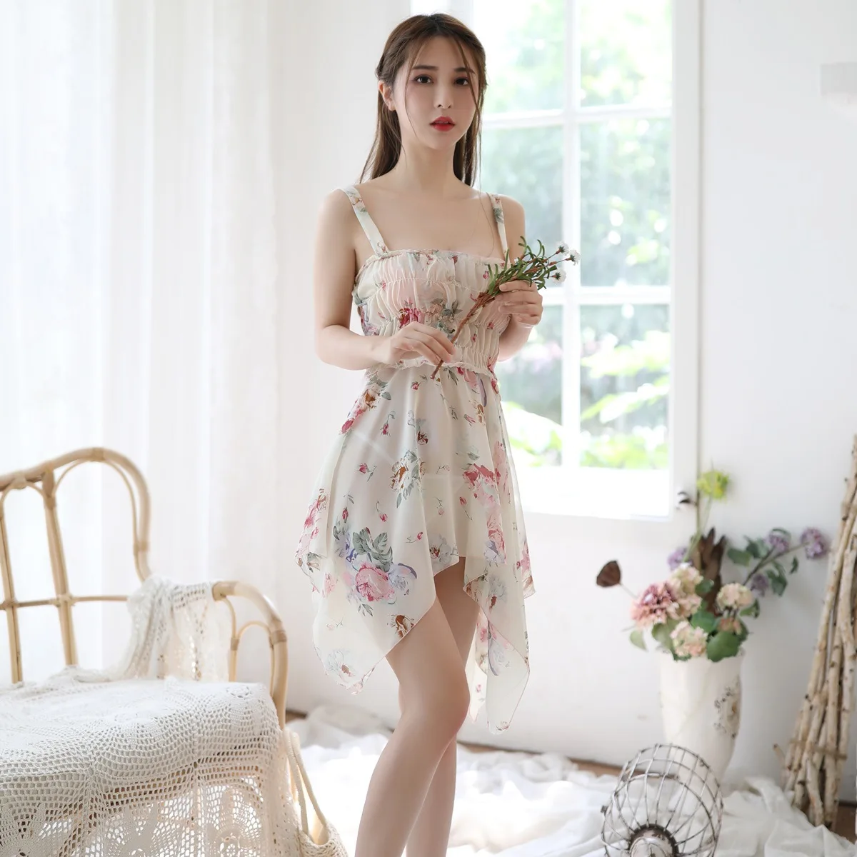 

Sexy Perspective Temptation Night Dress Women Elegant Floral Print Irregular Pajama Sets Female Chiffon Sleeveless Sleepwear