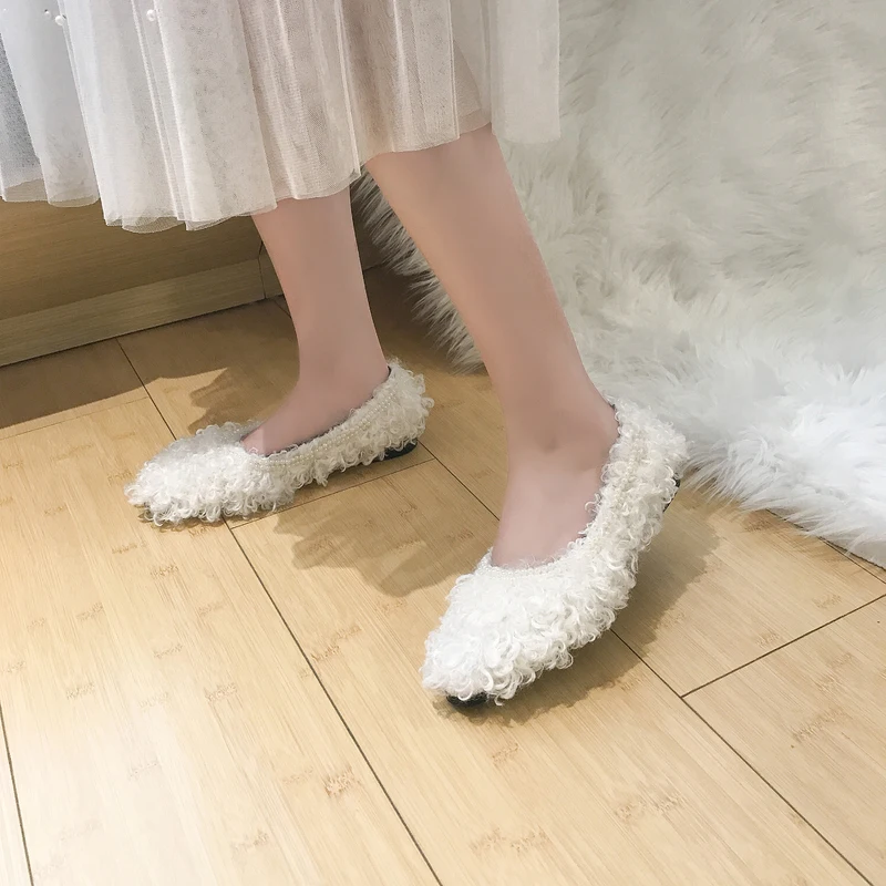 

Faux Fur Women Shoes Autumn Suede Round Toe Shallow Low Heel Single Flat Shoes Soft Walking Bottomed Loafers Ballet Flats W36-88