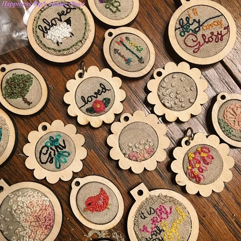

Mini Embroidery Hoop Wooden Embroidery Frame Small Hand Stitching Hoop Cross Framing Hoop Wood Earring DIY Gift Frame