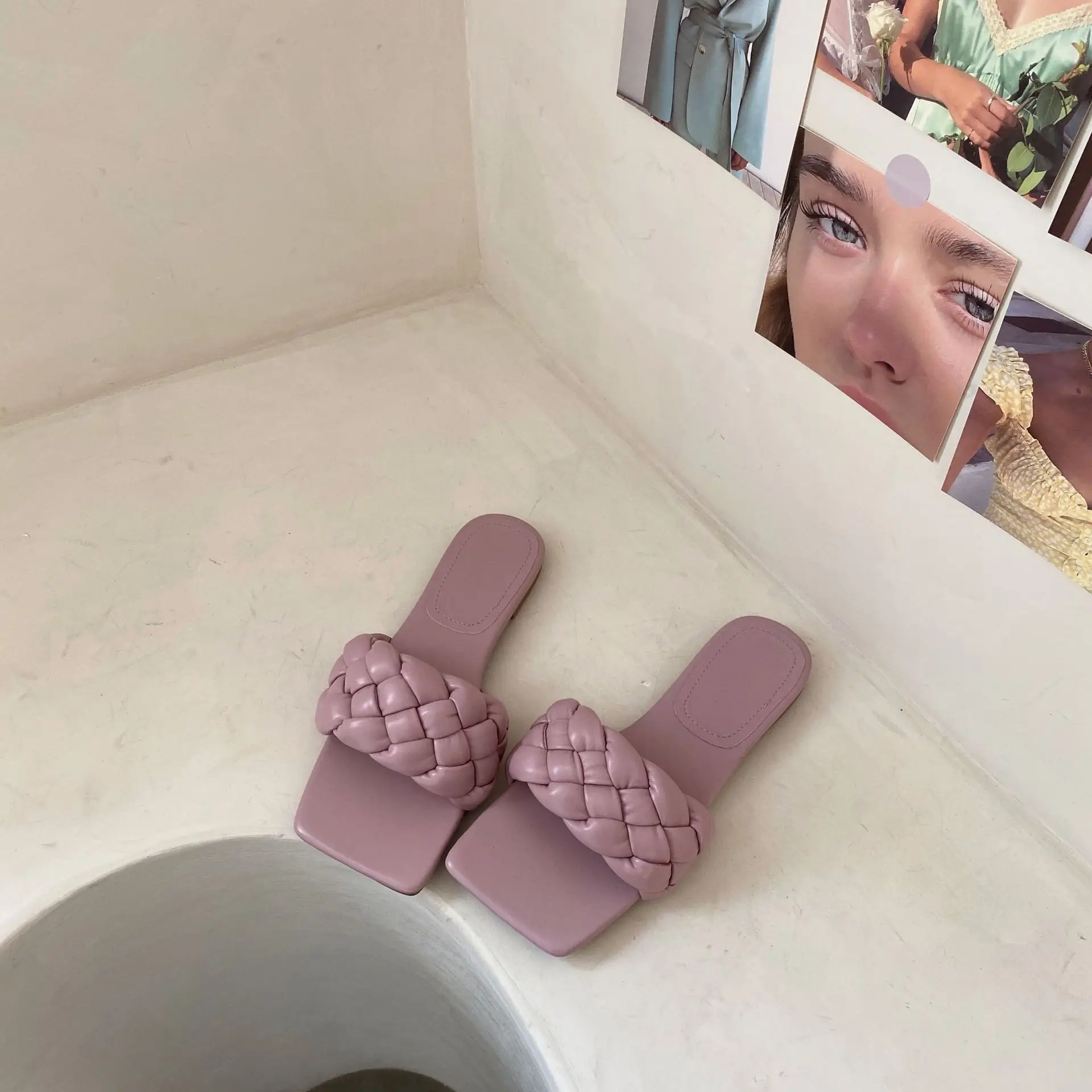 

Shoes Woman 2021 Low Slippers Flat Pantofle Luxury Slides Square Toe New Soft Designer Basic Rubber Hoof Heels Rome Fabric PU