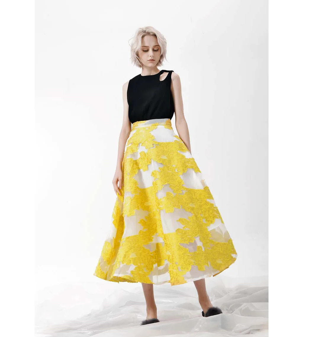 

Hot sales lovely freehand ink mesh bottom three-dimensional embroidery skirt