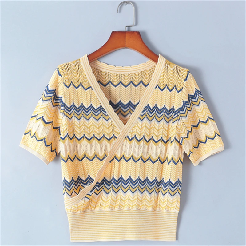 Женский костюм-двойка в полоску с цветными блоками комплект из 2 предметов