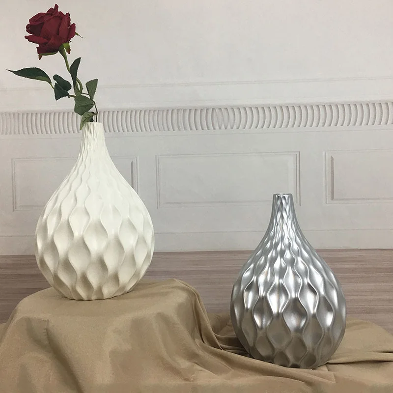 

Home Decoration Nordic Style Niche Boutique Modern Ceramic Vase Dried Flower Creative Ornament Desktop Flower Arrangement