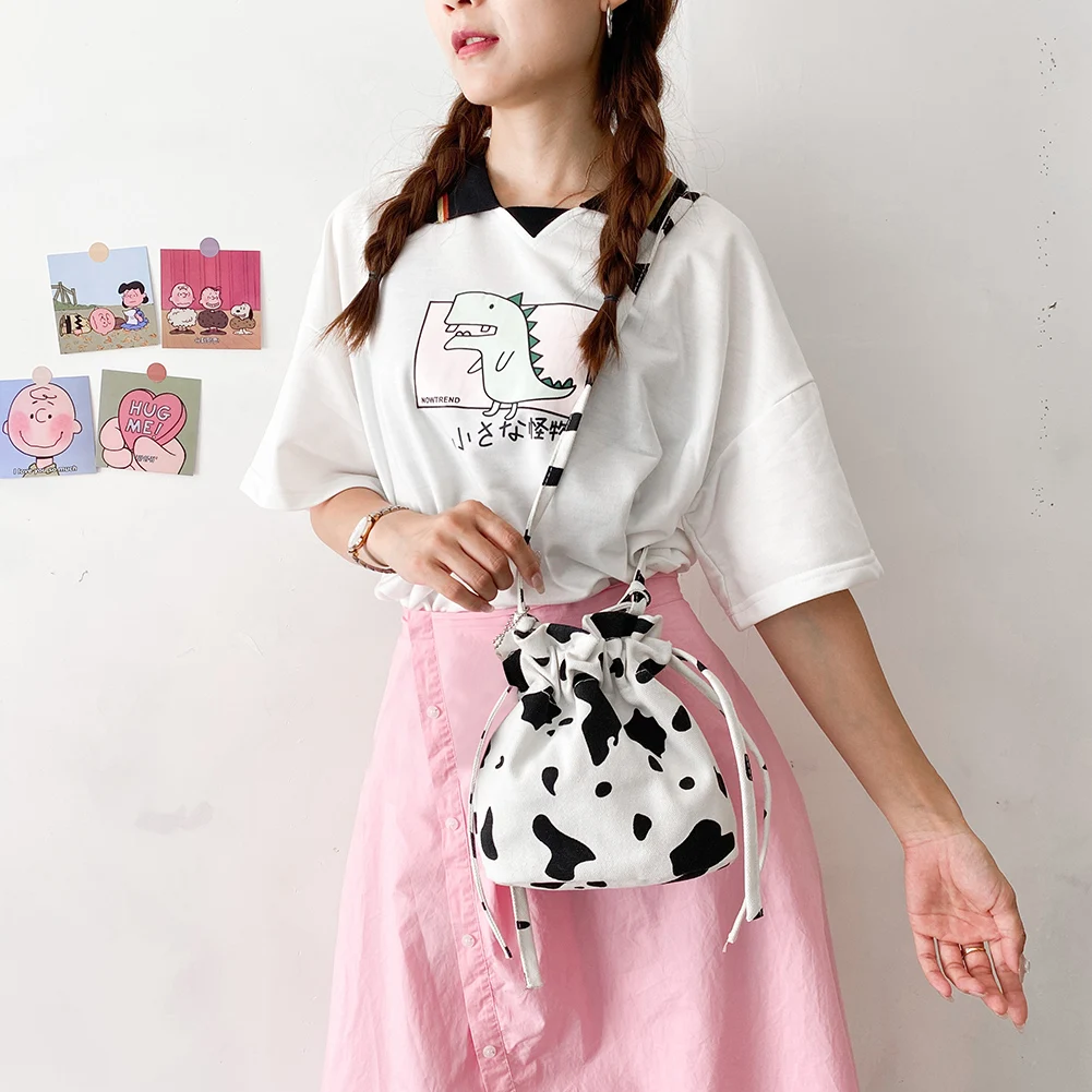 

Women Canvas Shoulder Bag Cow Print Travel Drawstring Pocket Crossbody Handbag Fashion Exquisite Shopping Bag