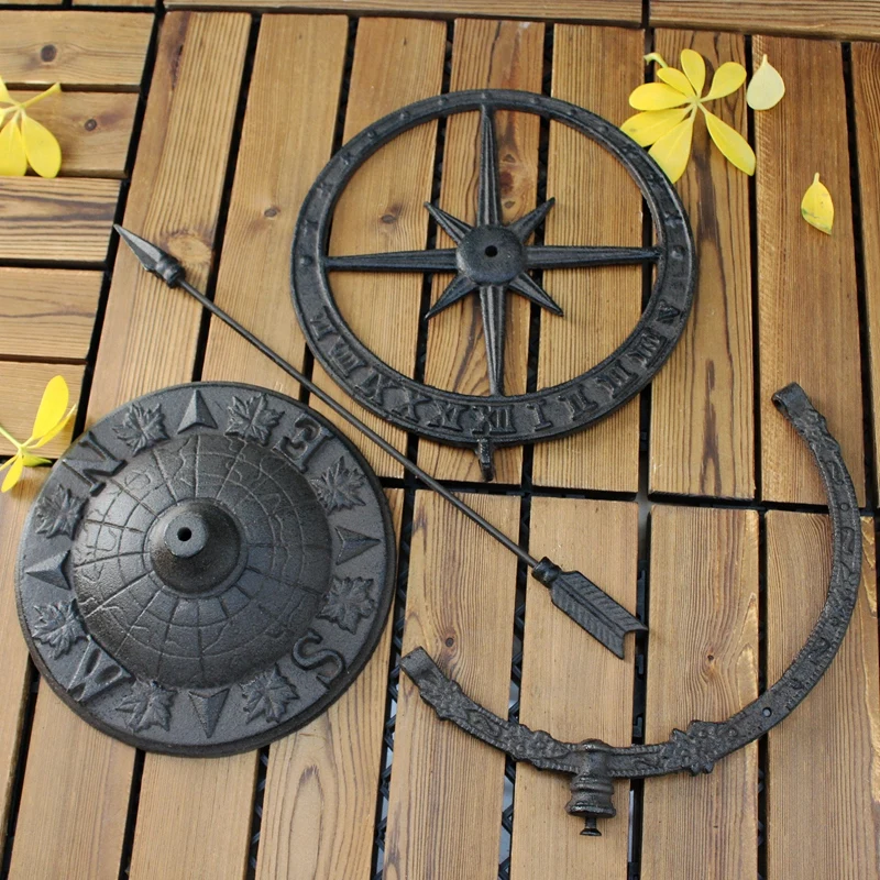 

Round Cast Iron Roman Calendar Sundial Ornaments Lawn Garden Yard Desk Home Arts Decor Sundials Vintage Metal Crafts Gift Retro