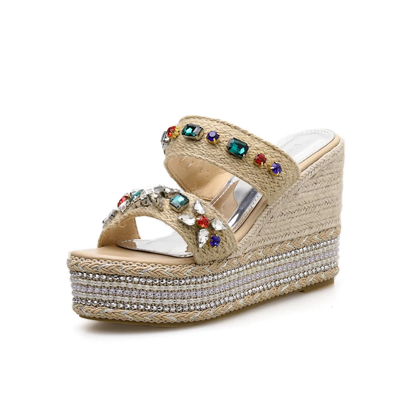 2019 г. Женские босоножки на танкетке высоком каблуке 10 см украшенные кристаллами