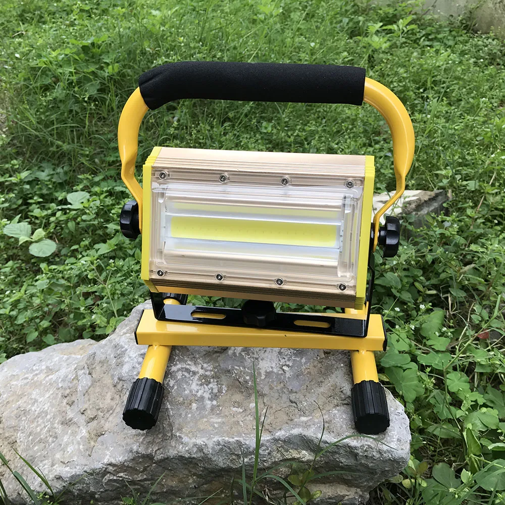 Мощный светодиодный аварийный светильник 100 Вт прожекторный COB портативный для
