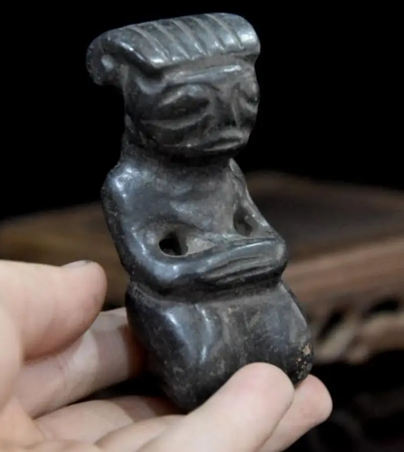 

Hongshan culture archaize black iron meteorite Hongshan people statue