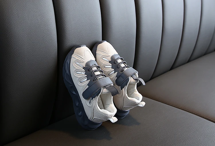 Студенческая спортивная обувь; дышащие детские кроссовки для бега для девочек; Уличная Повседневная обувь для мальчиков; резиновая подошва; амортизация; SYY031