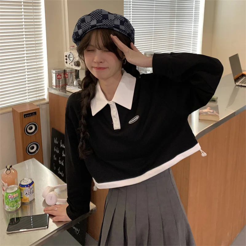 Фото одежды свитер женский тонкий с высокой талией короткий шнурок | Женская