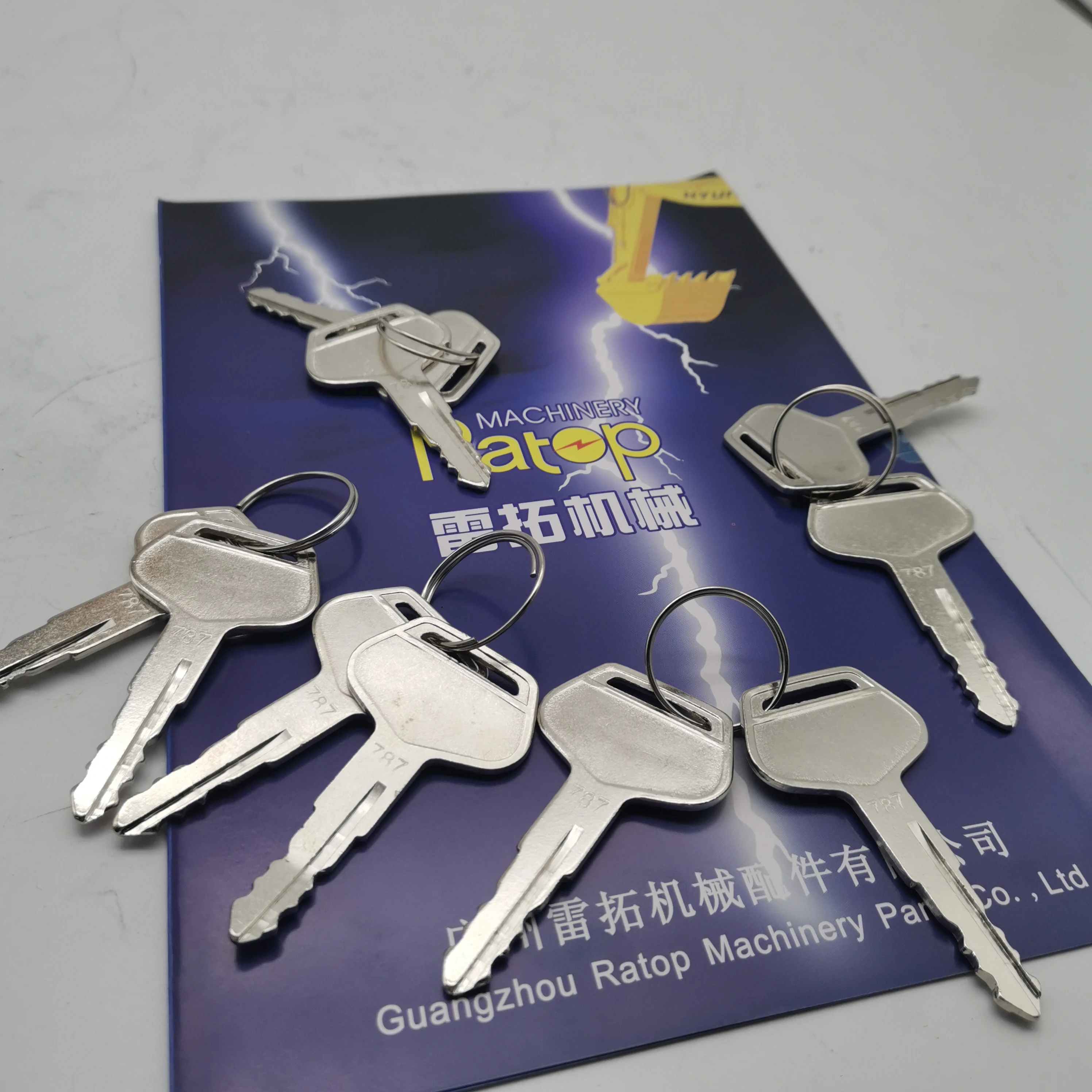 

Excavator keys 787 Keys, PC120-6 PC200-7 PC200-8 PC300-7 PC300-8 key pc200-7