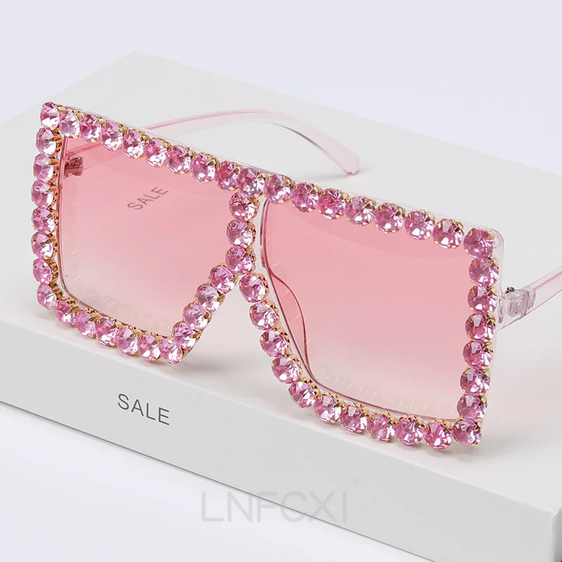 

Большие женские солнцезащитные очки LNFCXI с кристаллами, квадратные солнцезащитные очки, блестящие солнцезащитные очки для женщин, роскошные модные солнцезащитные очки с защитой от ультрафиолета UV 400