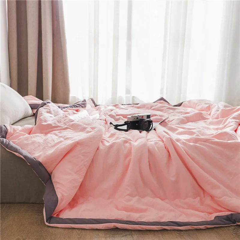 Однотонное летнее одеяло в простом стиле покрывало розовое мягкое для кровати
