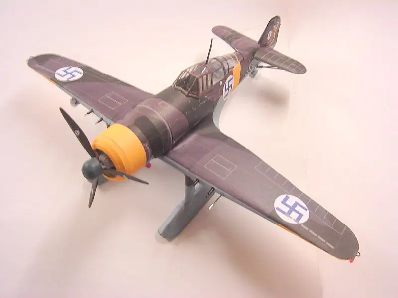 3d-модель немецкого истребителя Fokker D. ХI в масштабе 1:33 модель бумажной карты