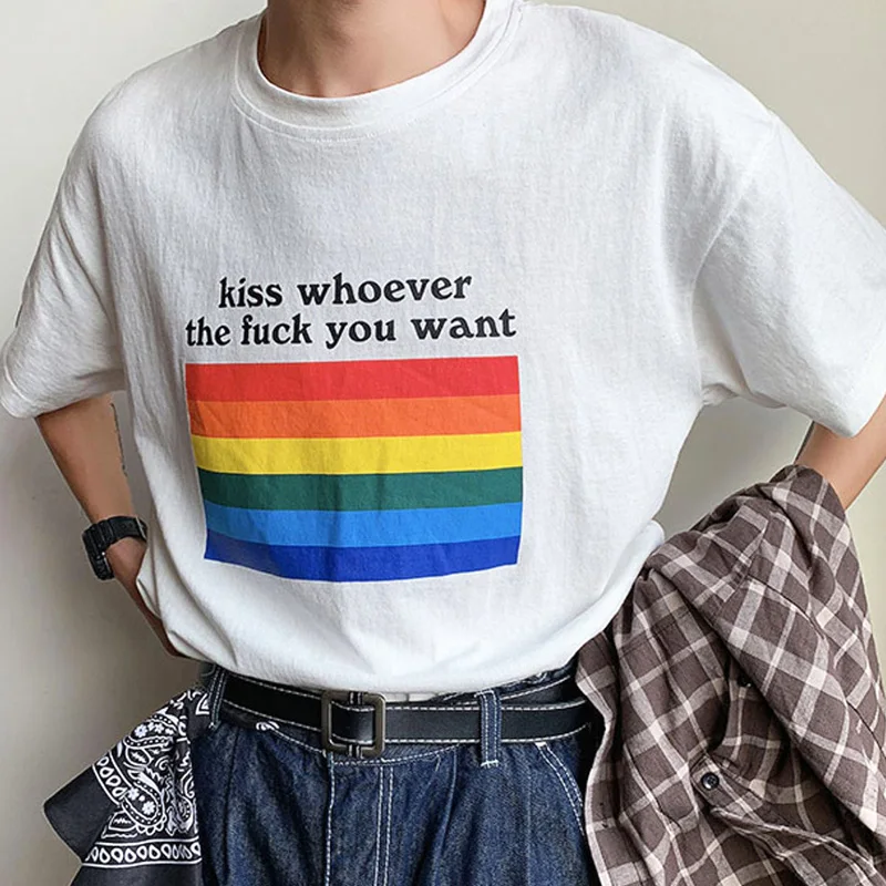 

Kiss Whoever You Want Letters Print Street Fashion Grunge Tees Unisex Loose Cotton Graphic Shirts Short Sleeve Rainbow T Shirts