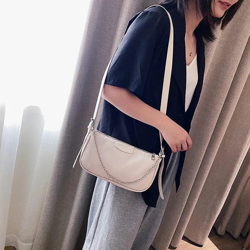 

Western small bag female 2020 summer fashion new Korean version of the chain shoulder bag texture portable wild messenger bag