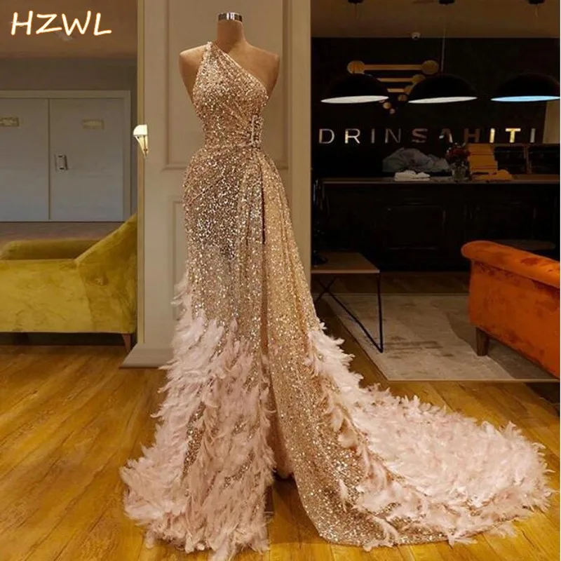 

2020 Gold Sparkly Sequins Prom Dress Feathers Turkish One Shoulder Ruffle Evening Dress Long Vestidos De Fiesta Party Gown