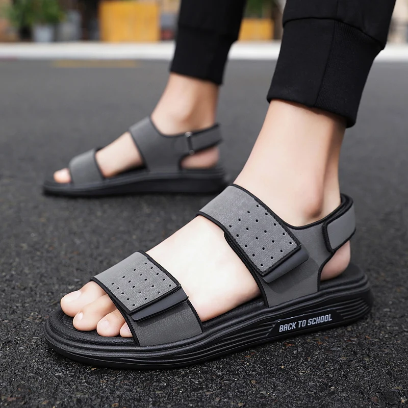 Сандалии мужские летние на плоской подошве модные Нескользящие пляжные шлепанцы