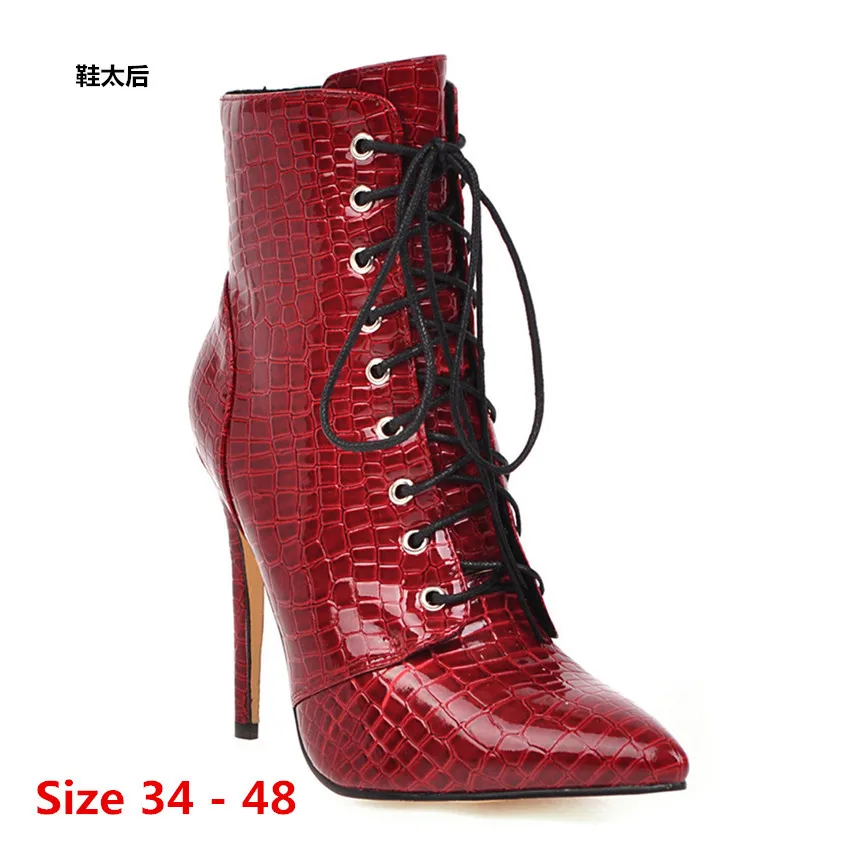 

Women's Shoes