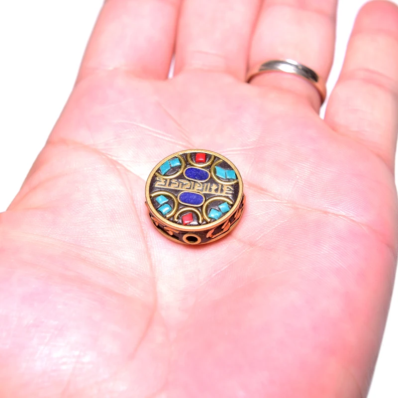 Оптовая продажа инкрустация непальская медная различные формы бусины подвеска