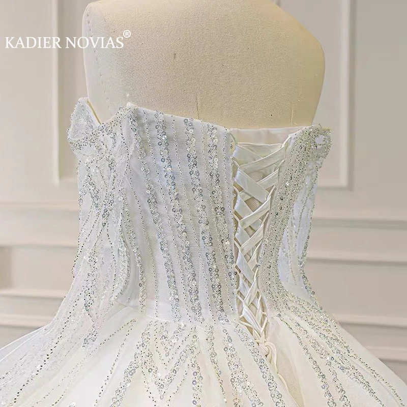

Long Sleeves Luxury Sequins Lace Ball Gown Wedding Dress 2021 with Train Lace Up Vestidos De Novia 2020 Corte Princesa