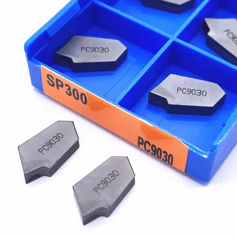 SP200 SP300 SP400 PC9030 NC3020 NC3030 Карбидные вставки с продольной резьбой и гравировкой для токарной обработки металла.