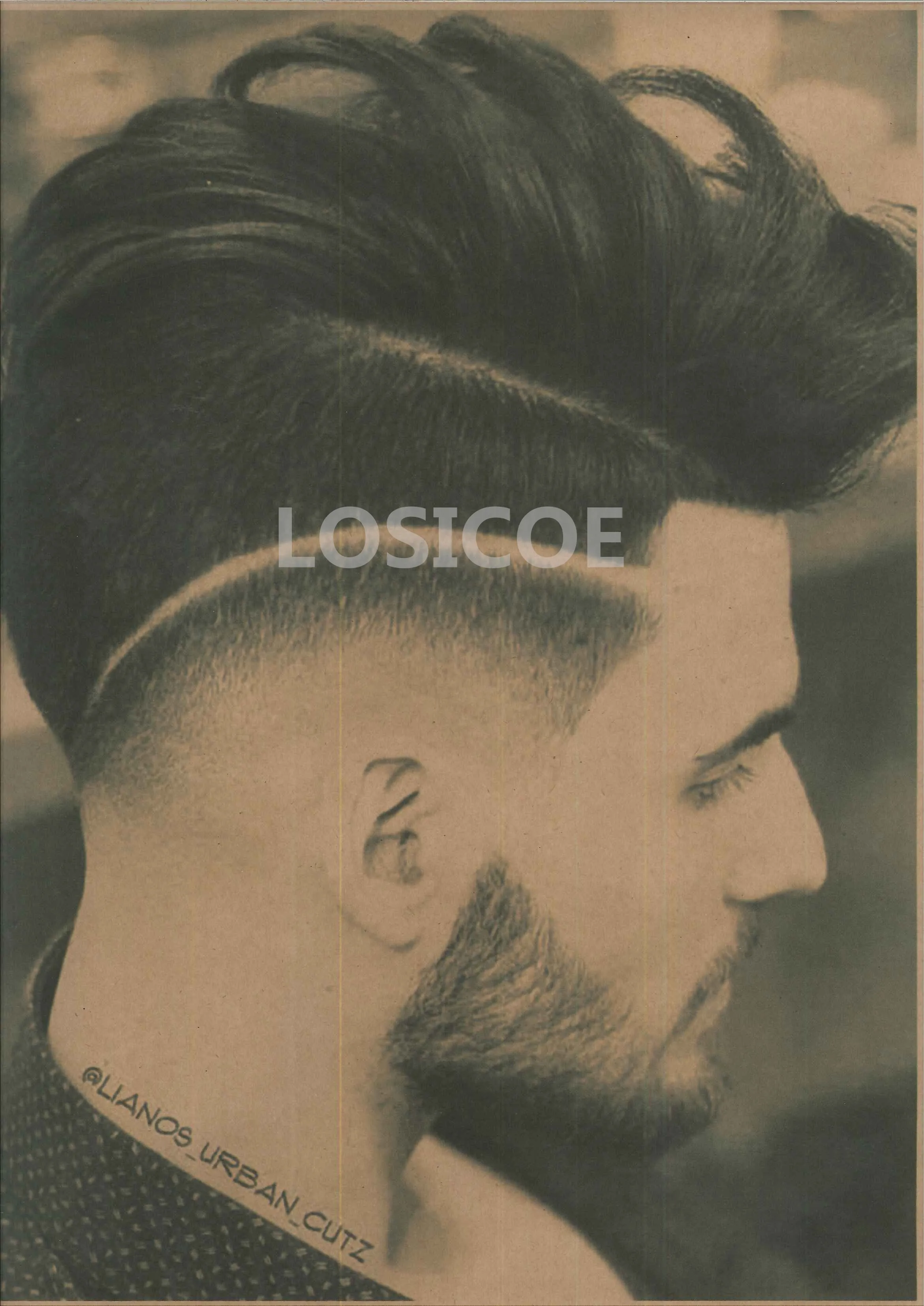 Ретро парикмахерские татуировки Узорчатая крафт-бумага постер Парикмахерская