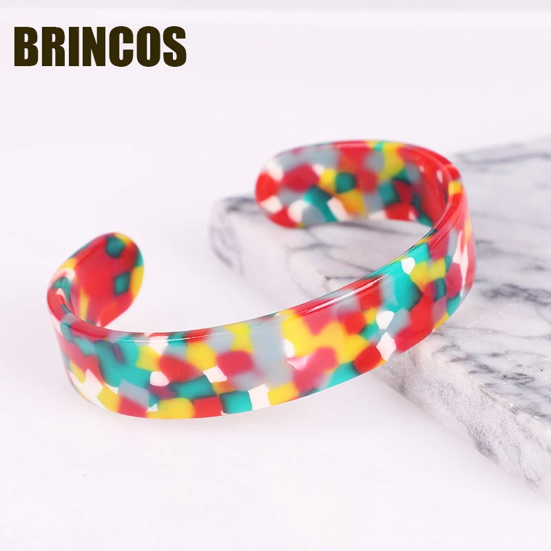 Женский акриловый браслет с леопардовым принтом разноцветный Браслет манжета в