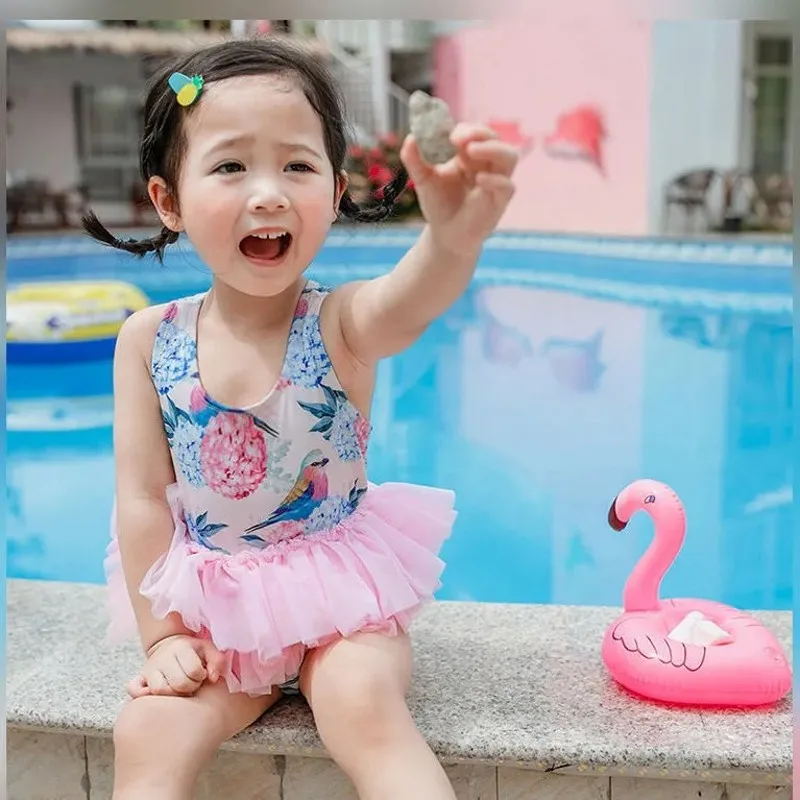 

2022 Baby Girls Cute Pluffy Ruffles Skirt Swimsuit with cap Children Swimwear Bath wear ballerina Ballet Style Kids 1-10Y