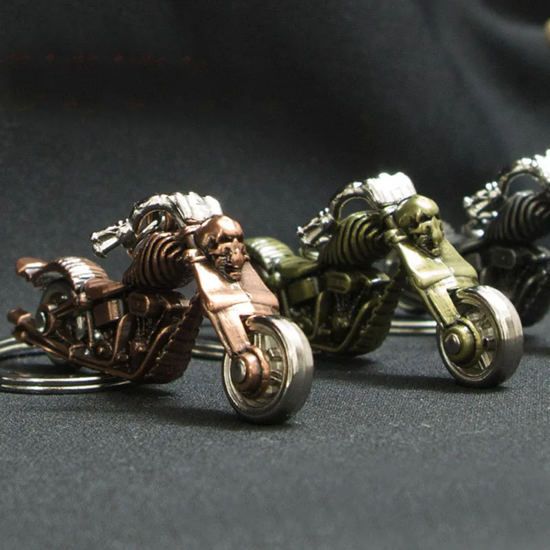 

wholesale New Motorcycle Key Chain Personality Skull Motorcycle Car Key Ring Charm Bag Pendant Gift Keychain Jewelry