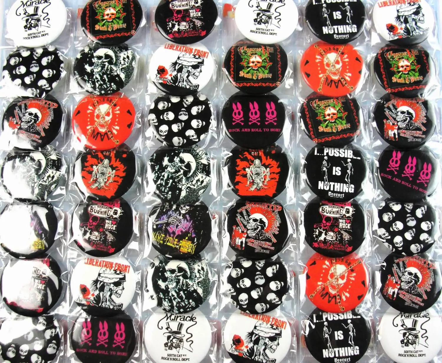 Бесплатная доставка Крутые кнопки значки шпильки 80's панк Рок хардкор с черепом