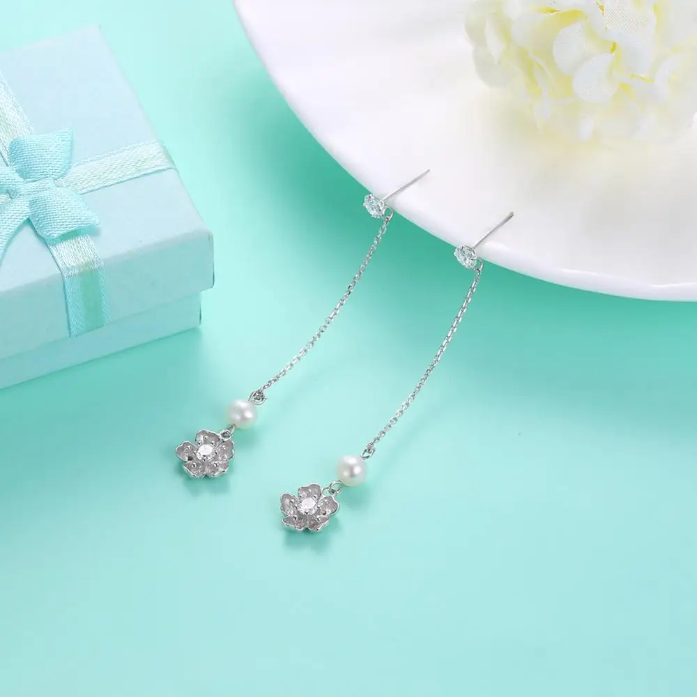 

T1117 flash Earring Brilliant Gold plating Temperament Female Accessories Wedding Jewelry