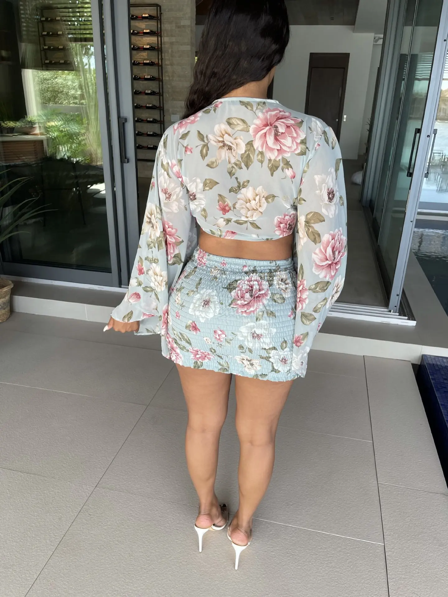 

Summer Ladies Youth Fashion Chiffon Print Trumpet Sleeve Sexy Knotted V-Neck Blouse Casual Temperament Commuter Skirt Suit