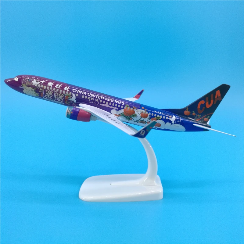 30 см 1: 130 масштаб Boeing B737 800 модель CUA airline Airways с базовым сплавом самолета