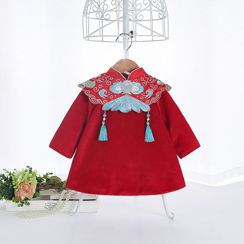 

Chinese Style Children Winter Dress With Detachable Embroidery Collar Han Chinese Clothing Fleeced Inside Velveteen Party Dress