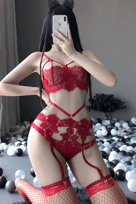 

Cute Cosplay Sexy Lingerie Lace Floral Bra Panties Garter Underwear 3Pcs Set Women Sleep Wear Transparent Bra with Thong Sets