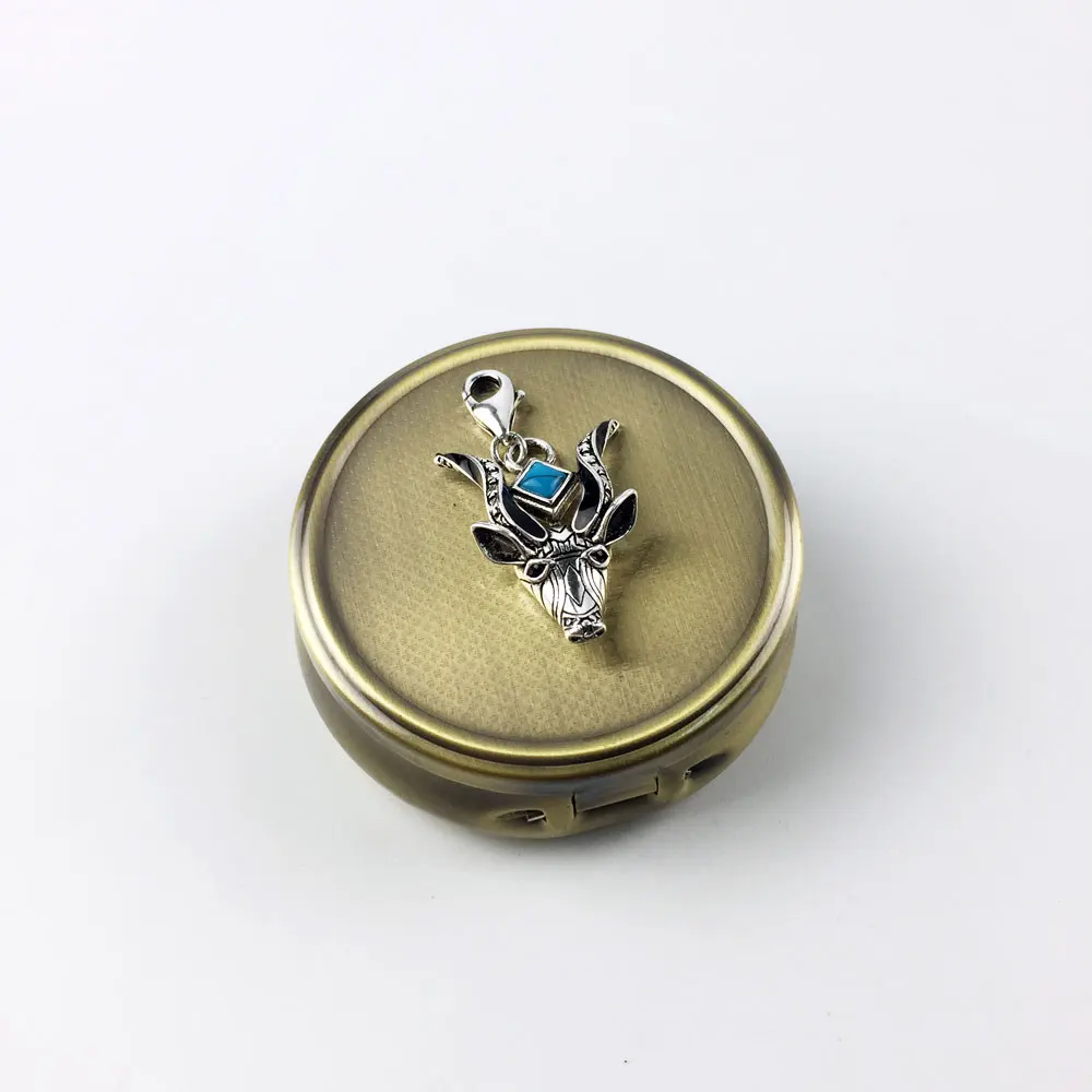 Очаровательная Антилопа из синего камня для изготовления ювелирных изделий