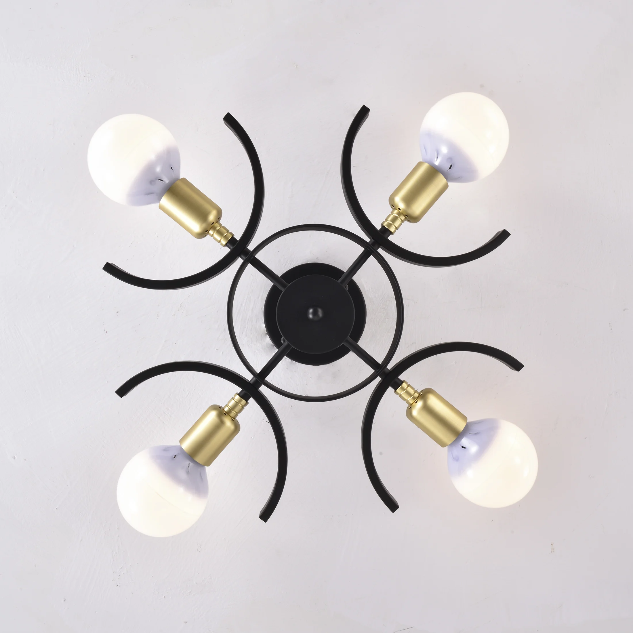 Горячая продажа поверхностного монтажа люстра лампа металл современный высокий