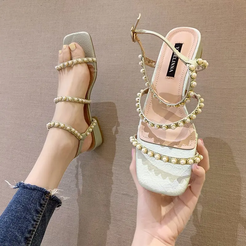 

Gladiator Sandals Women 2021 New Summer Fashion Pearl Thick Heel One Line Low Heel Roman Shoes Buckle Strap Sandalias Mujer