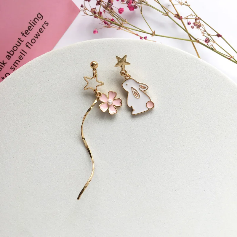 

Curve Fashion Asymmetric Rabbit Clip Earrings No Hole Sakura Sweet Multicolor Earrings