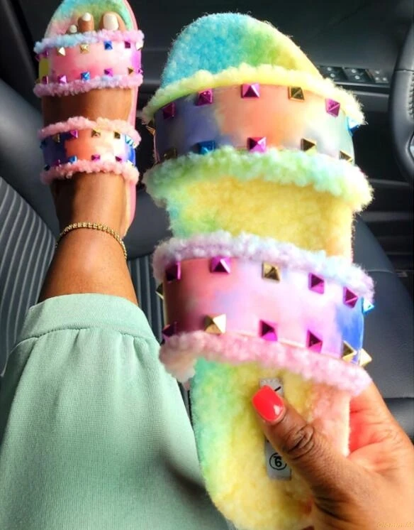 

2021 Rainbow color double-layer rivets all-match women slippers new open-toed rivets plush sandals/slippers women's shoes