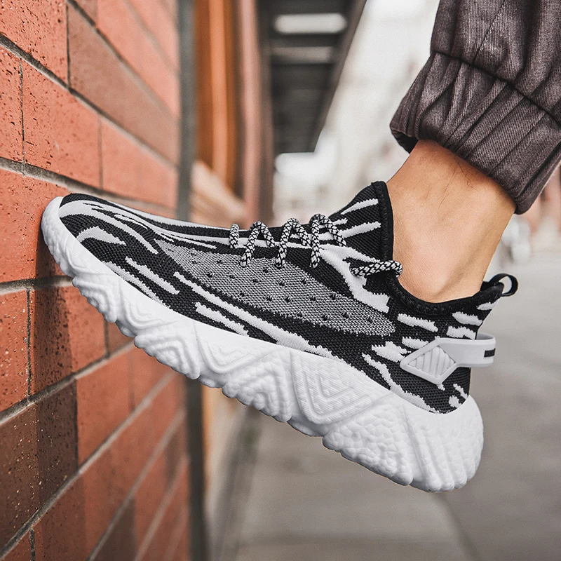 

Breathable Light Sneakers sapatos fashion male mens white hot solid Sneaker Fashionable causal trainers 39 sports mesh Fashion